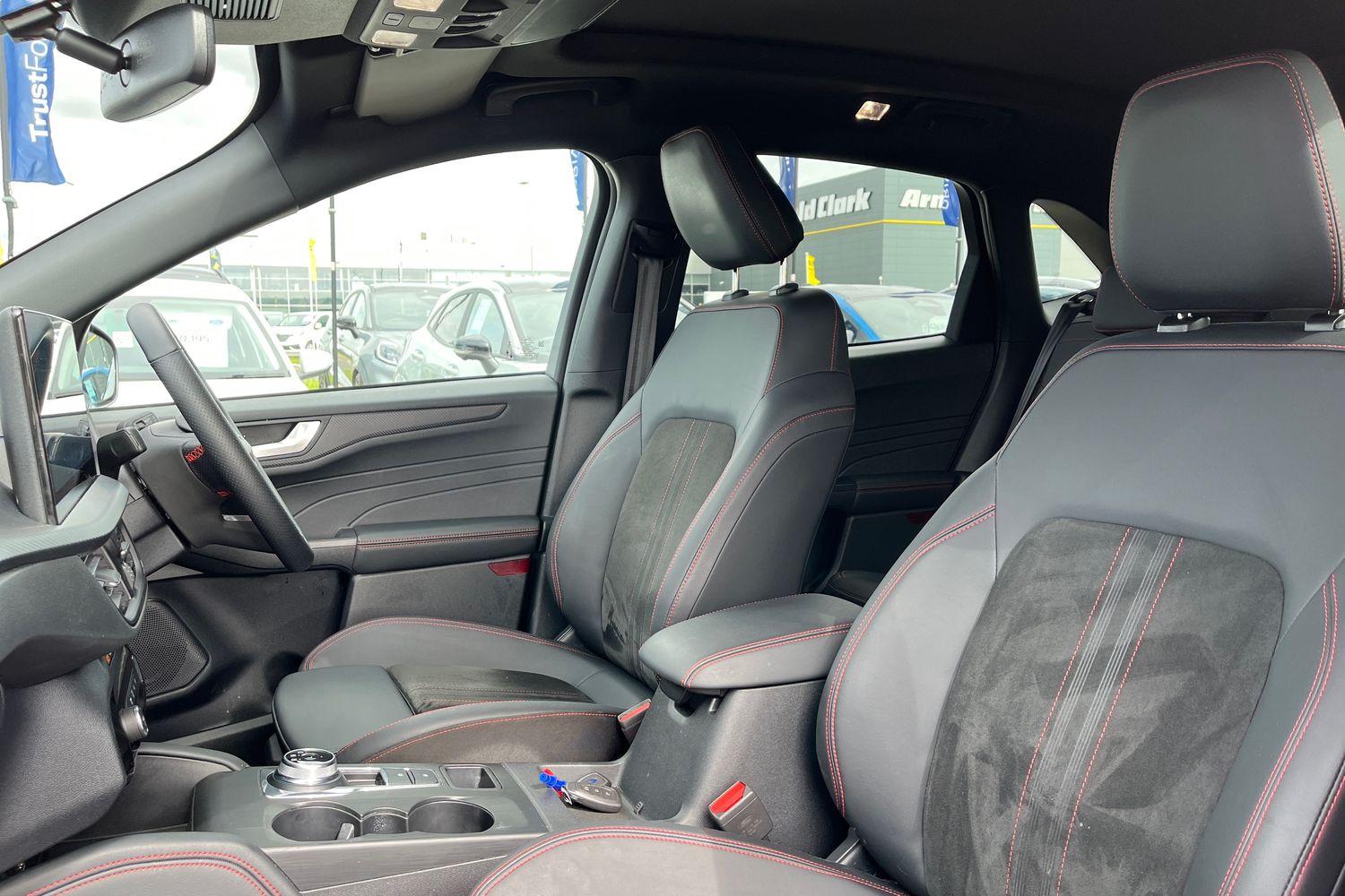 Ford Kuga Photo 18
