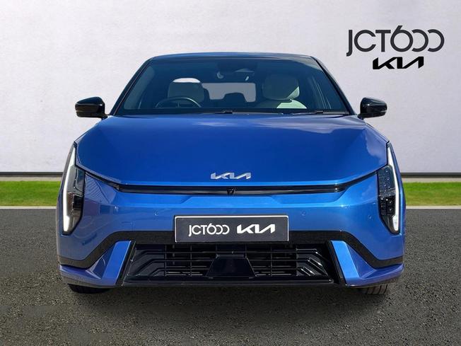 KIA EV4 Photo 8