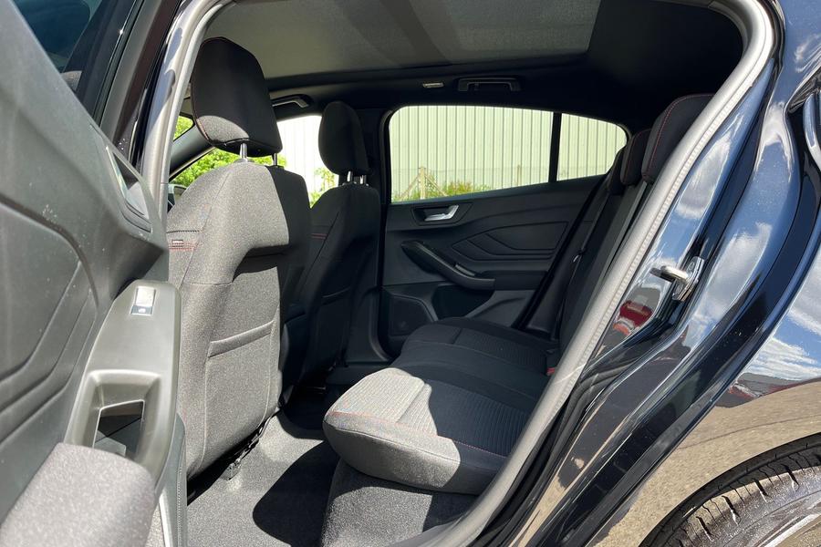 Ford Focus Photo autoimg-f147f28b6abe41225d39057ad2cfa140877ae83a.jpg