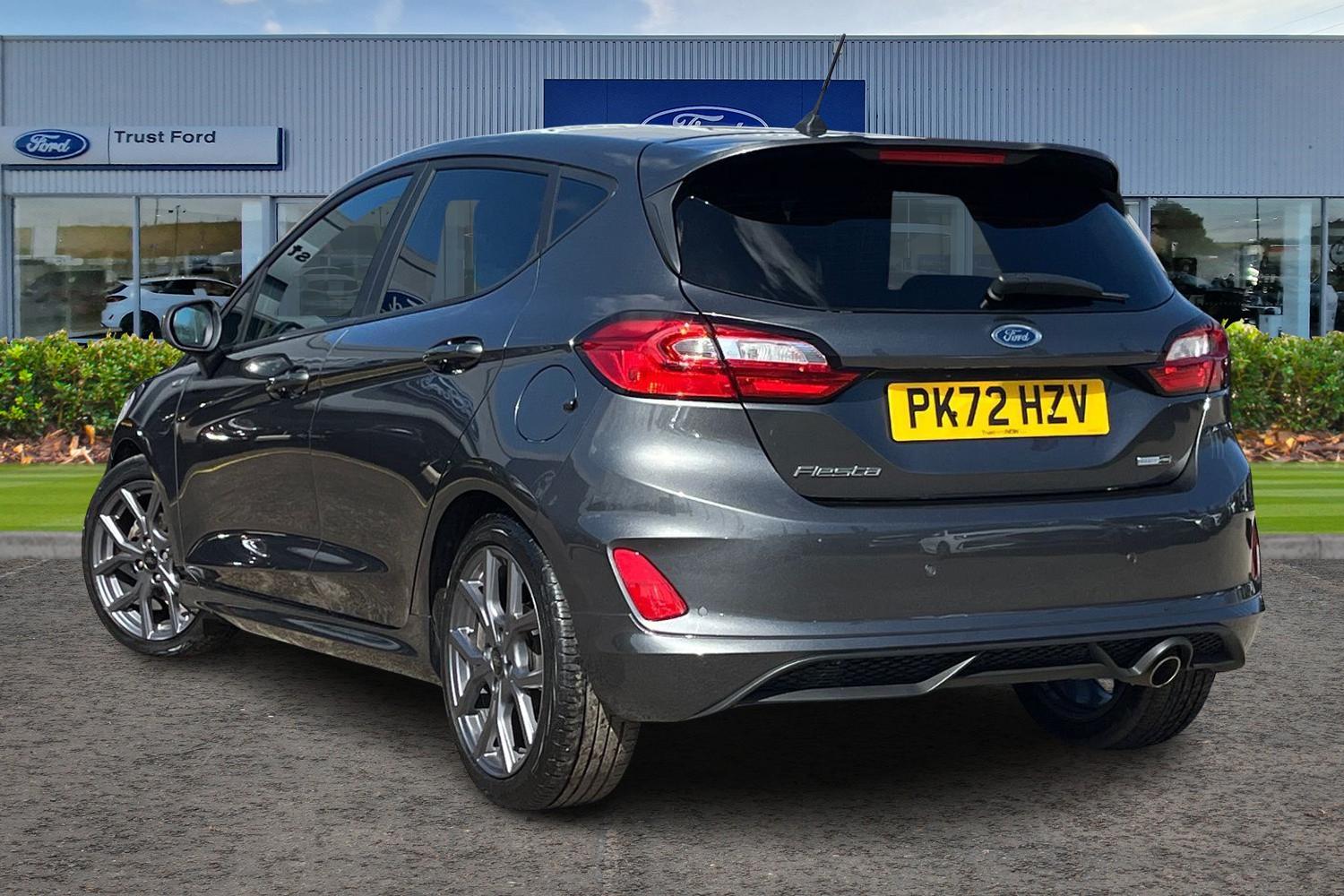 Ford FIESTA Photo 1