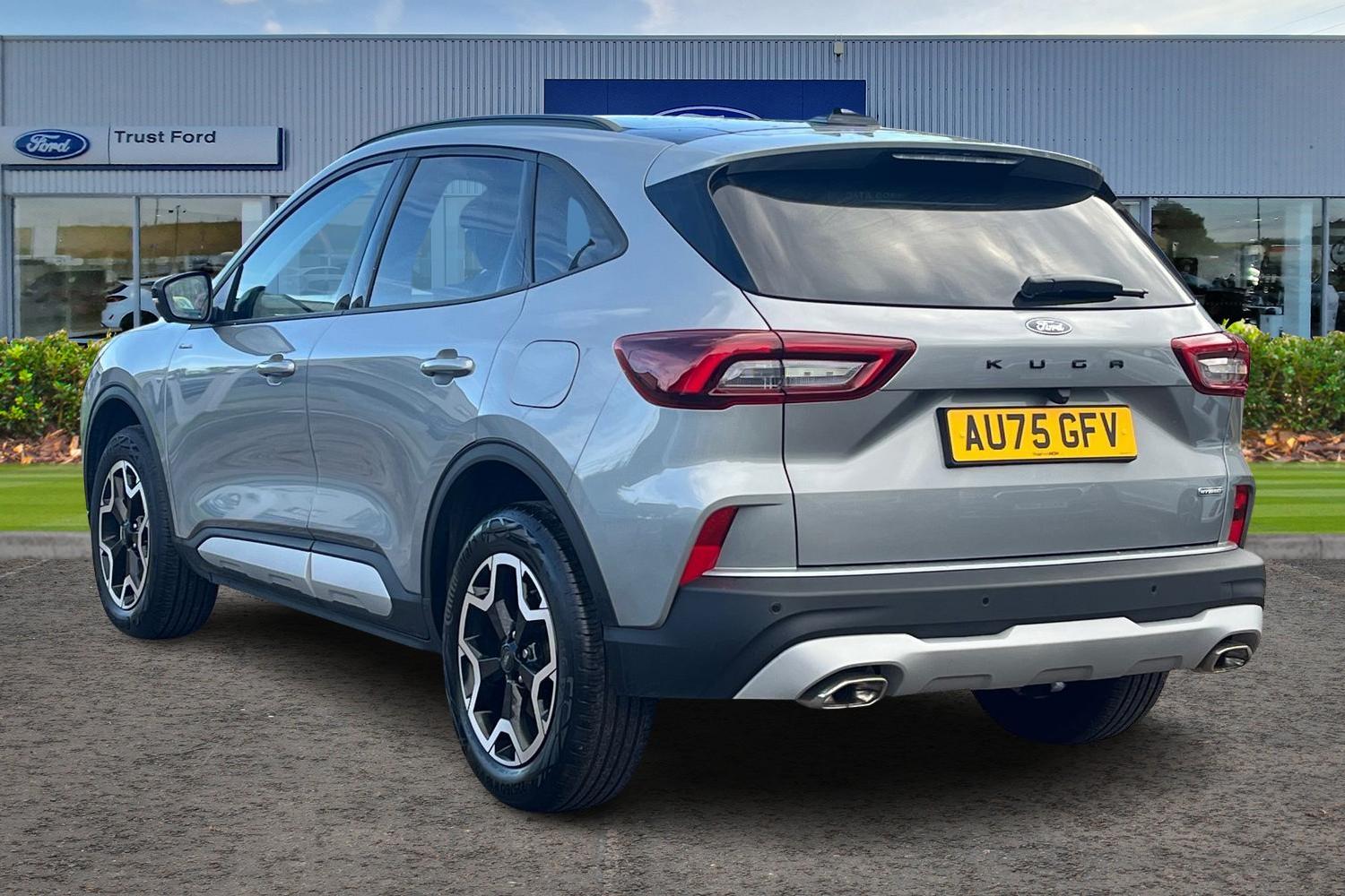 Ford KUGA Photo 1