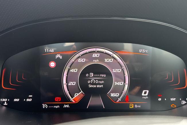 SEAT Arona Photo 24