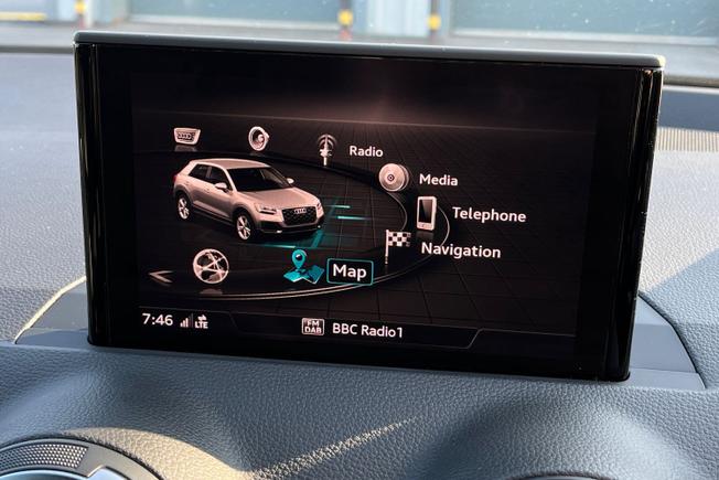 Audi Q2 Photo 13