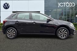 VOLKSWAGEN POLO Photo 4