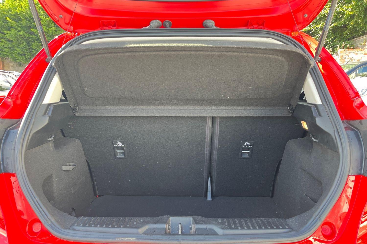 Ford FIESTA Photo 20