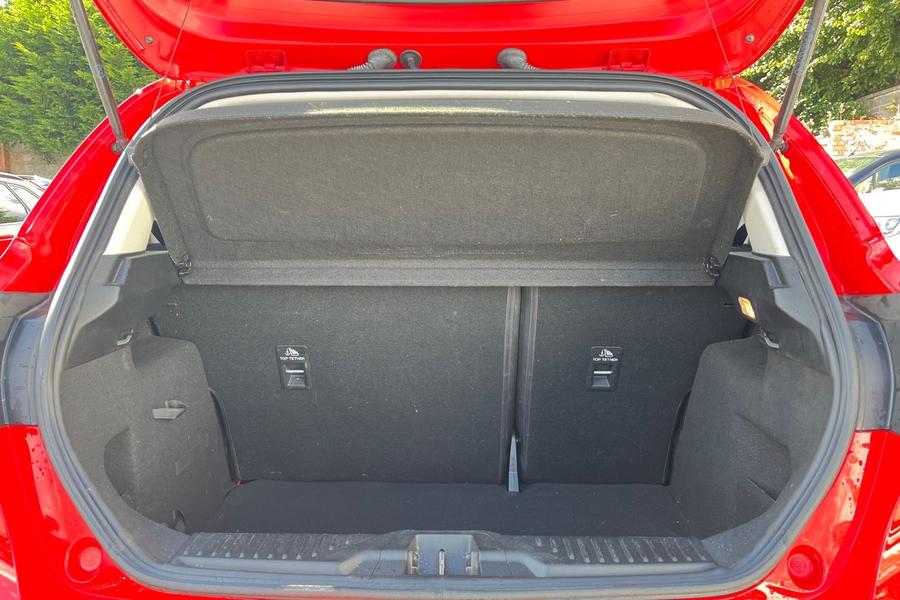 Ford FIESTA Photo autoimg-f15a0dac87973807e1bce910958c93f3a1797341.jpg
