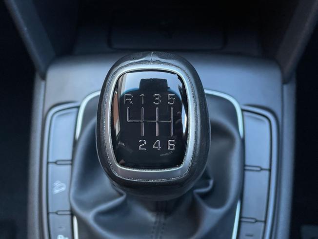 HYUNDAI Kona Photo 43