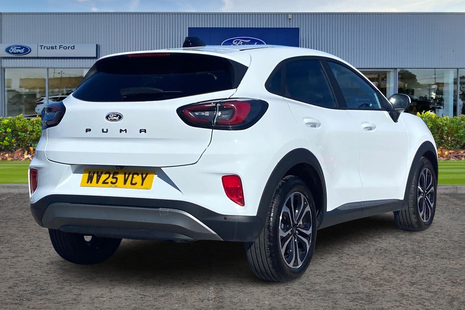 Ford PUMA Photo 3