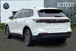 VOLKSWAGEN Tiguan Photo 3