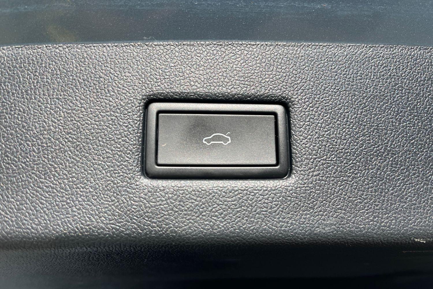 Ford Explorer Photo 37