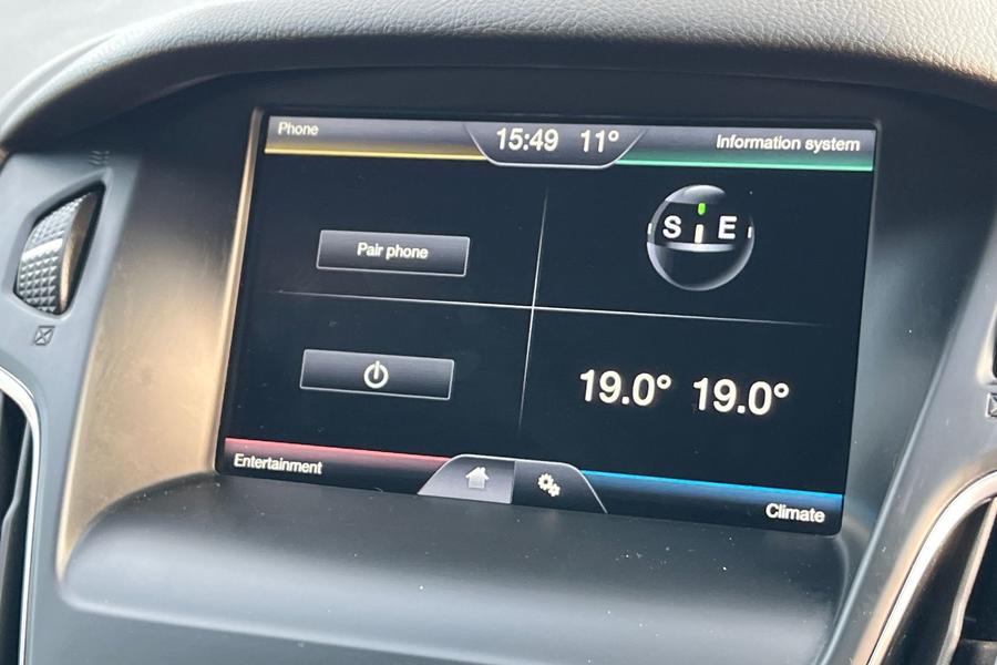 Ford FOCUS RS Photo autoimg-f1620379c36f0731b4b172ba3c55eb7ae1f47db6.jpg