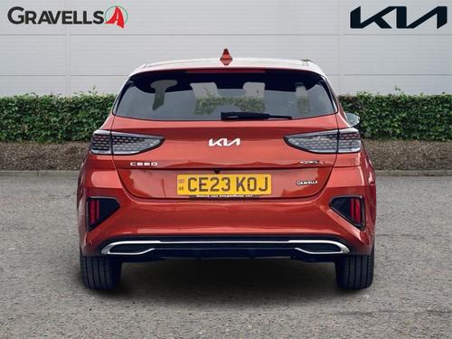 Kia CEED Photo autoimg-f1620c6d3036532d2e06d71c23c8341bd04714df.jpg