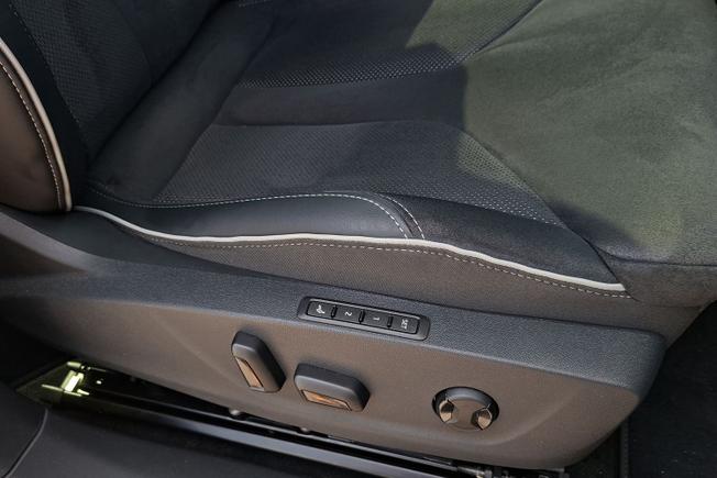 ŠKODA Enyaq Photo 34