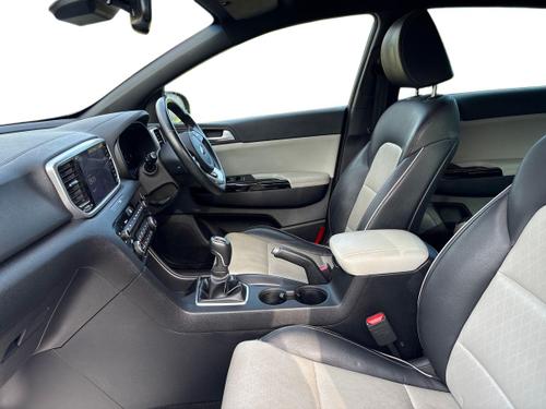 Kia SPORTAGE Photo autoimg-f1667f83499080927486a50788f933531f2f7160.jpg