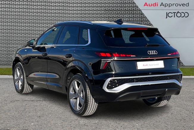 Audi Q3 Photo 3