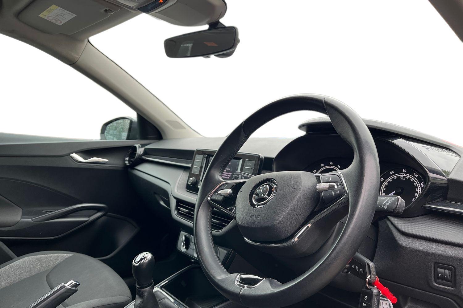 Skoda FABIA Photo 8