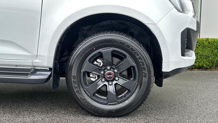 Used Isuzu D-Max WG75NTE 8