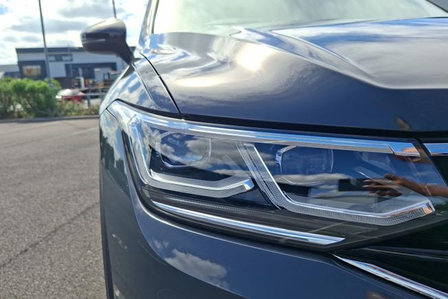 VOLKSWAGEN Tiguan Photo 19
