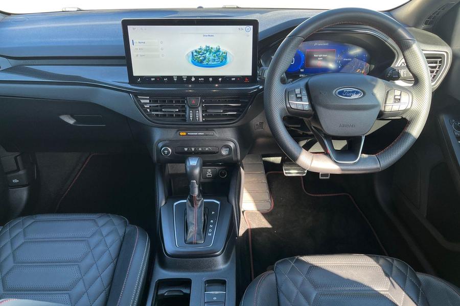 Ford FOCUS Photo autoimg-f173c510da89e20026099458d494e4c343d52e25.jpg