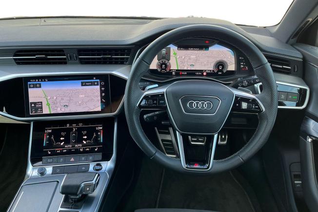 AUDI A6 Avant Photo 11