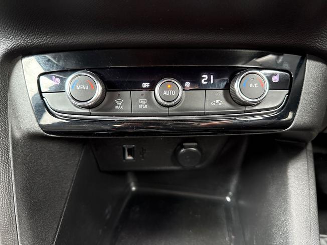 VAUXHALL CORSA Photo 38