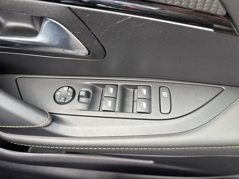 Used Peugeot 208 DE73PKU 24