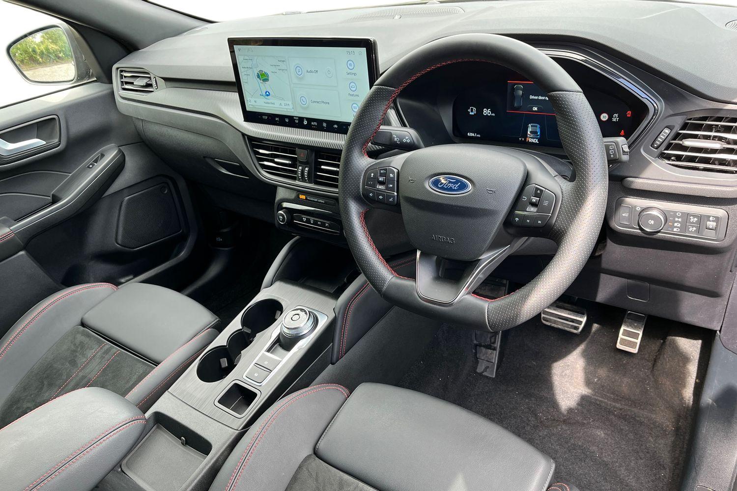 Ford KUGA Photo 8