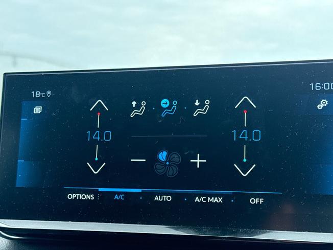 Peugeot 5008 Photo 42