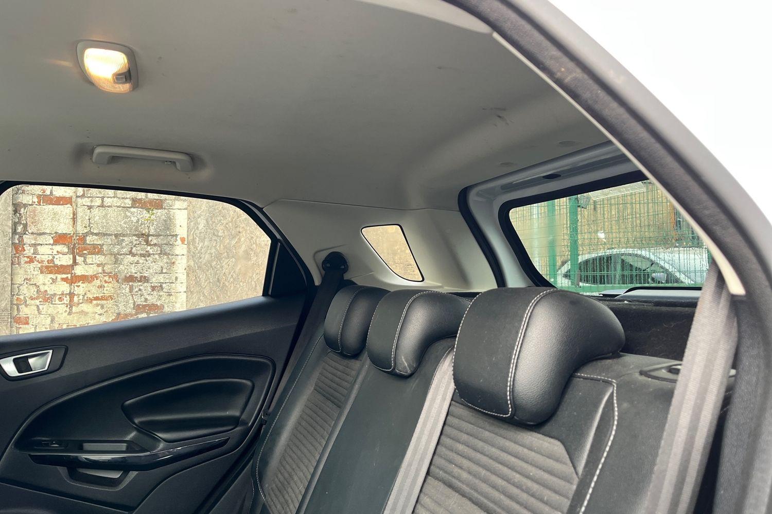 Ford ECOSPORT Photo 19