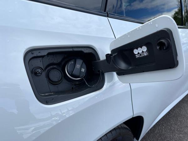 BMW X3 Photo autoimg-f185c2951073b8f59a3a736fd8c93b5f2e57d40f.jpg