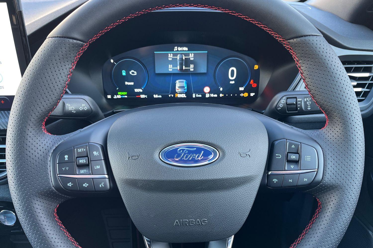 Ford KUGA Photo 11