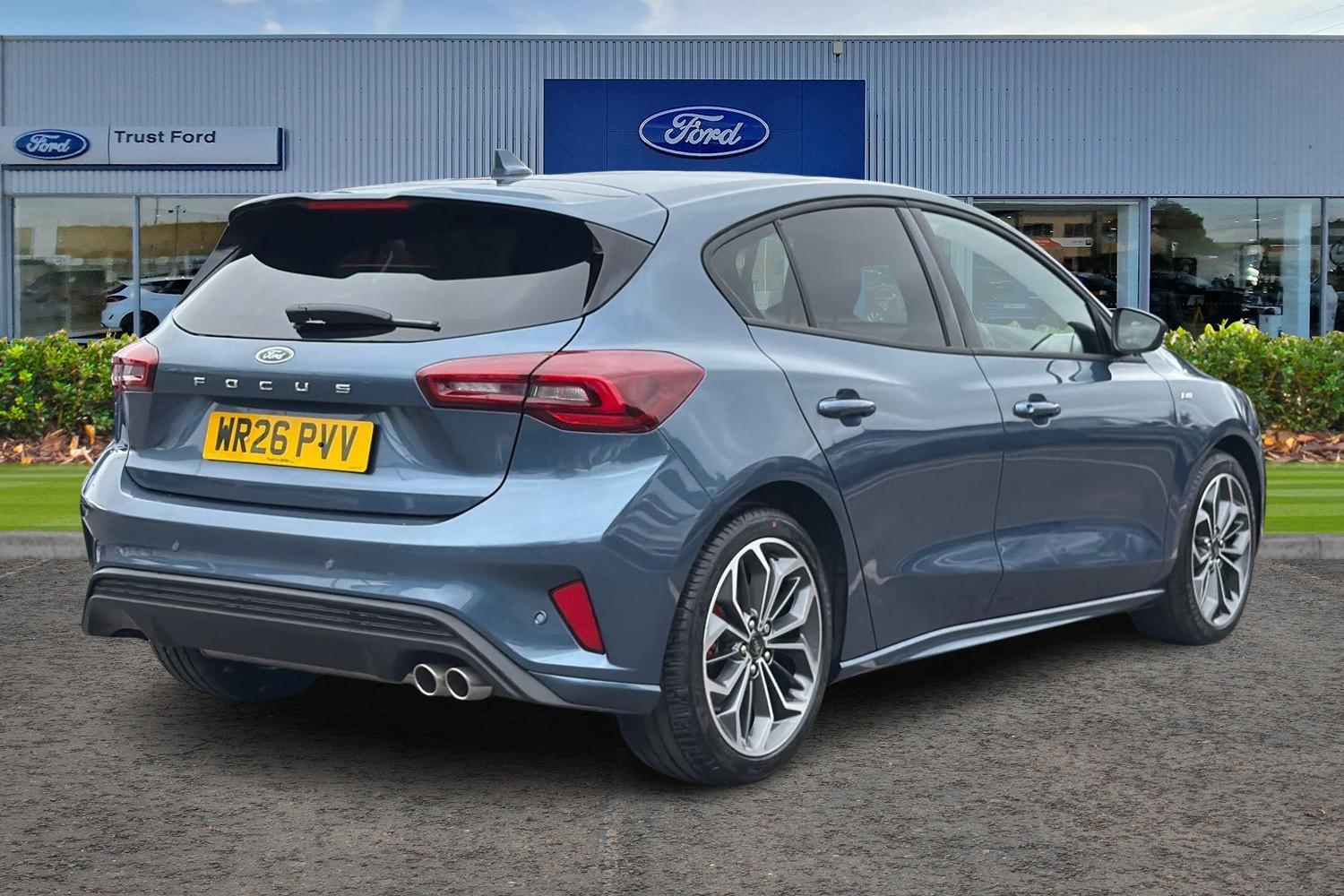 Ford FOCUS Photo 3
