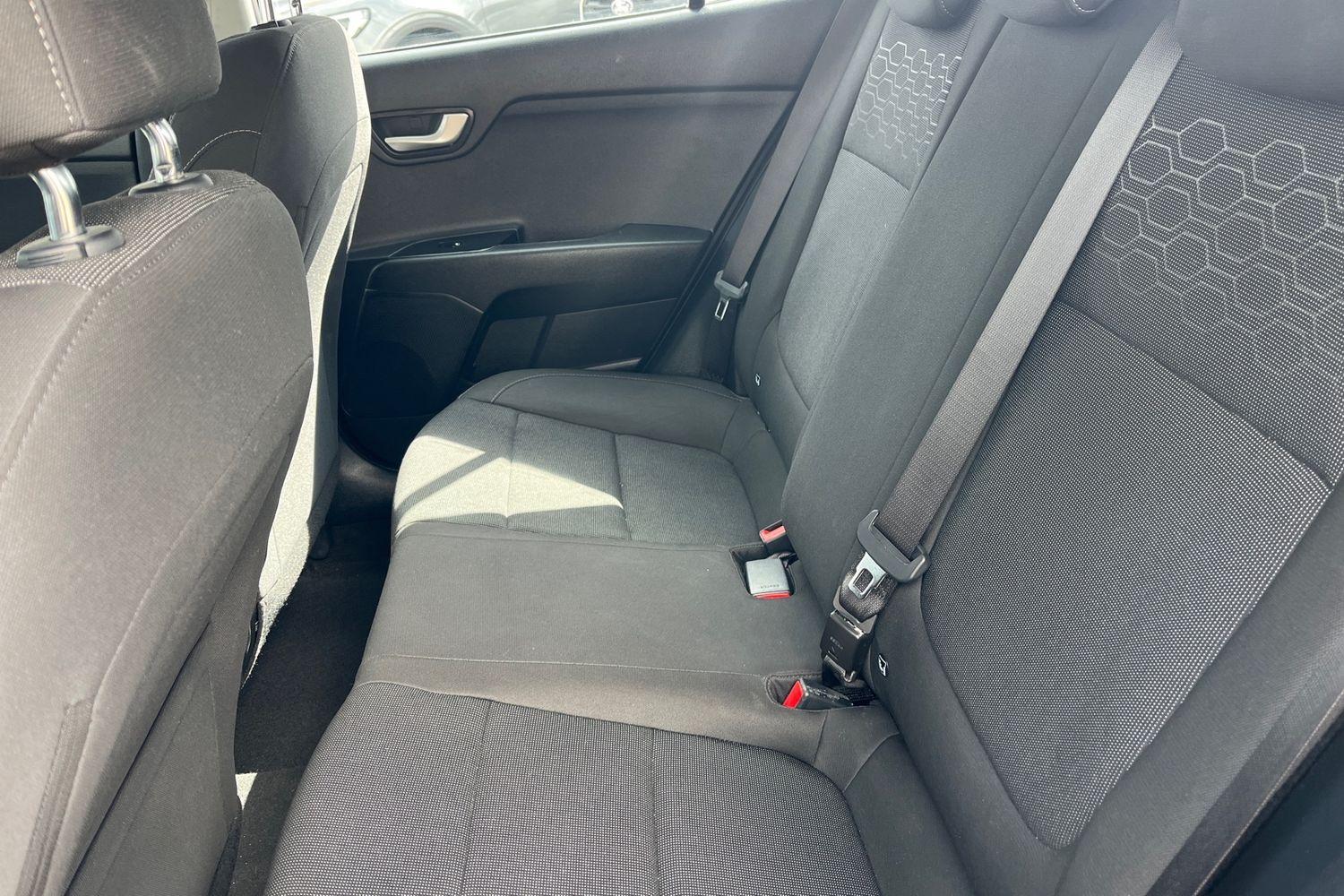 Kia Rio Photo 19