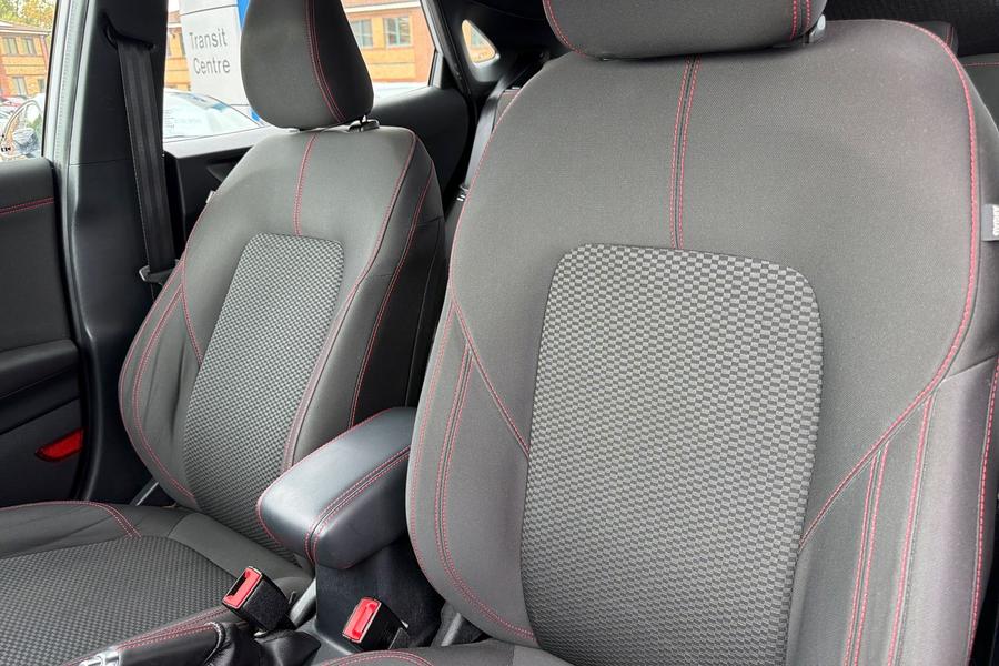 Ford Puma Photo autoimg-f18f05d71f54b573bb26d86b7deb2bc6a648b510.jpg
