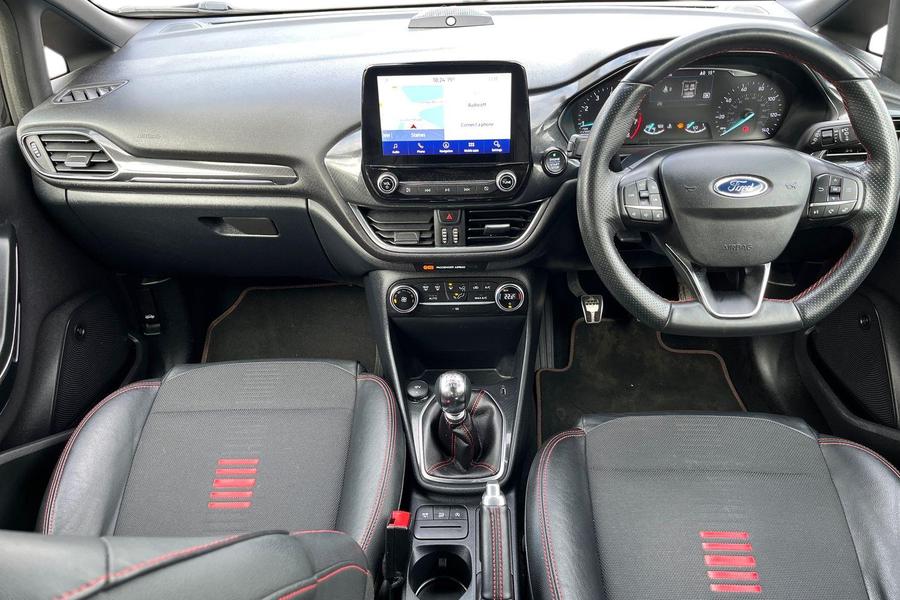 Ford FIESTA Photo autoimg-f18fbbbe29fab81e2845c068dc0f15dd173db1bf.jpg