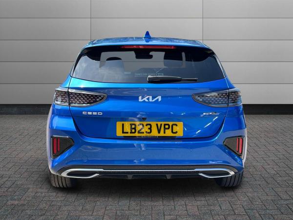 Kia Ceed Photo autoimg-f195905630850251a5515dd9bc65ba4f8c3317c1.jpg