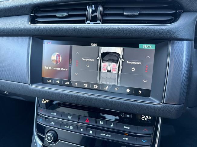 JAGUAR XF Photo 28