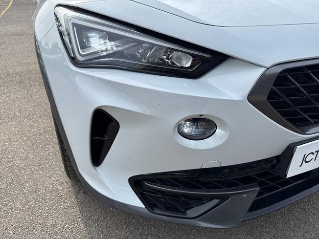 CUPRA Formentor Photo 29