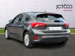 FORD Focus Photo 3