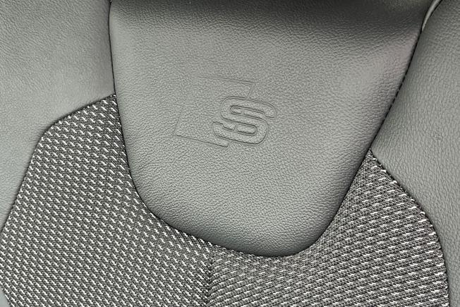 Audi Q2 Photo 37