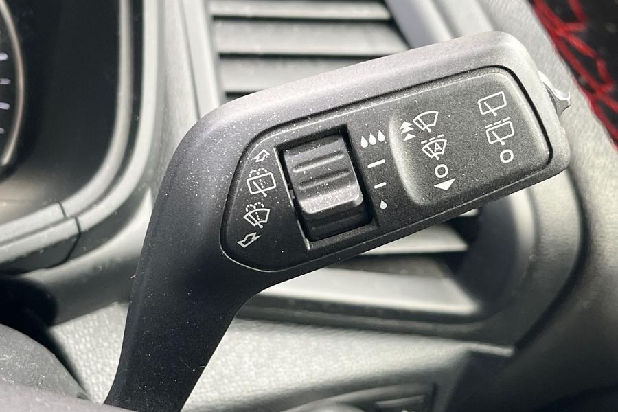 Ford EcoSport Photo autoimg-f1a2a8cc8f00e151b9c1391673a2cb6fc57a5d4f.jpg