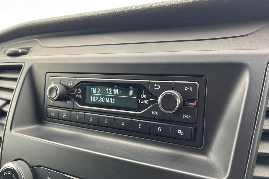 Used FORD TRANSIT CUSTOM YV19ZVR 16