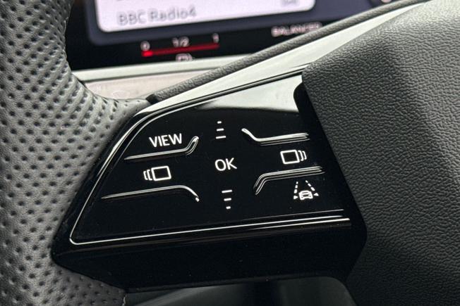 Audi Q3 Photo 16
