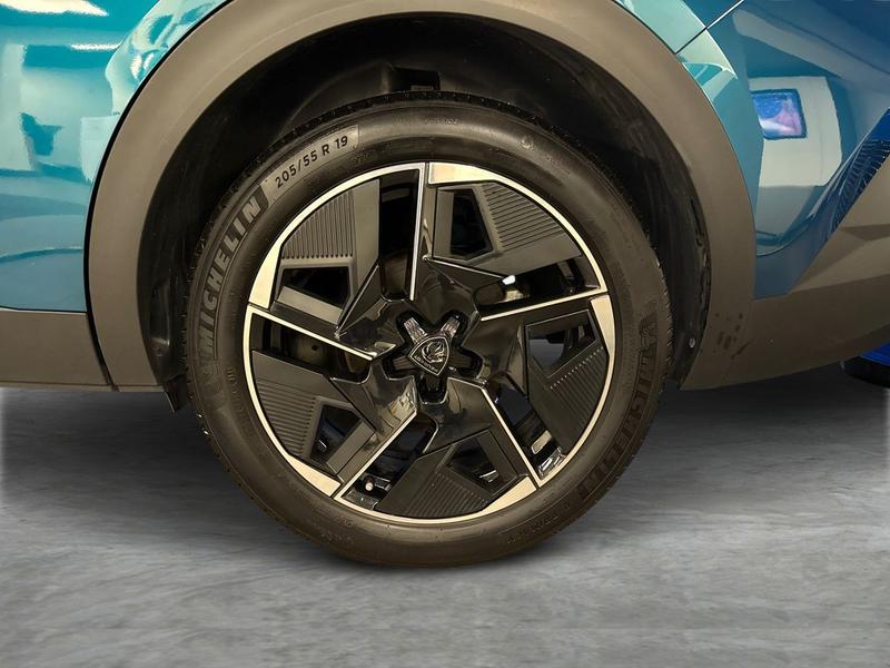 Used Peugeot 408 BJ24DVC 9