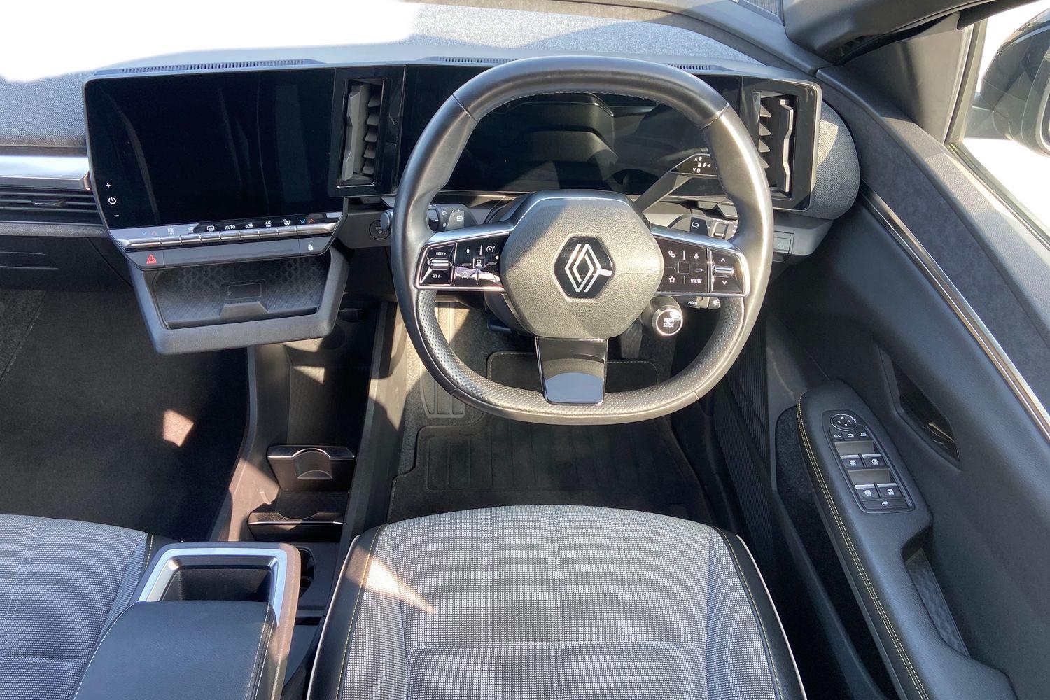 Renault MEGANE E-TECH Photo 10