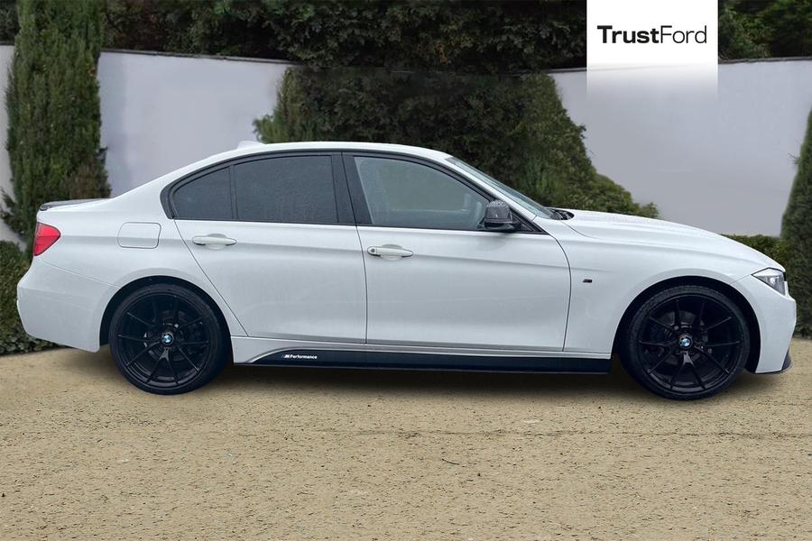 BMW 3 SERIES Photo autoimg-f1aa96281cdc4f7034b6af8256c9b504ce9695c5.jpg