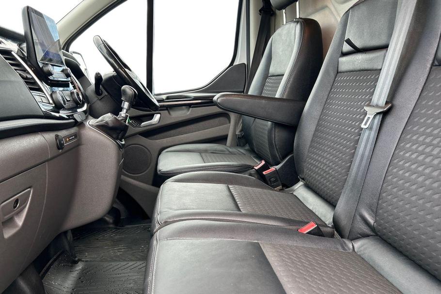 Used Ford TRANSIT CUSTOM NL23PXA 11