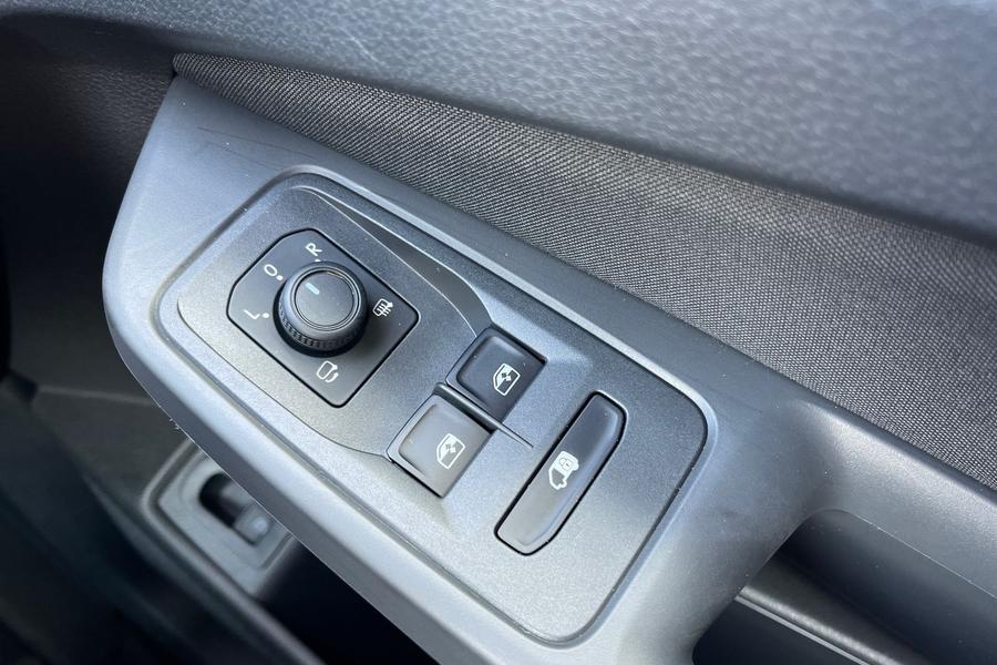 Ford TRANSIT CONNECT Photo autoimg-f1b196da63342253d5909f5424db65ef8709b225.jpg