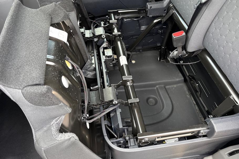 Used Ford TRANSIT CUSTOM WV26YDU 24