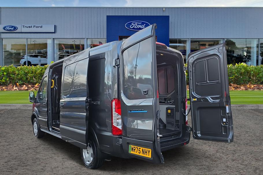 Used Ford E-TRANSIT WR75NHY 7